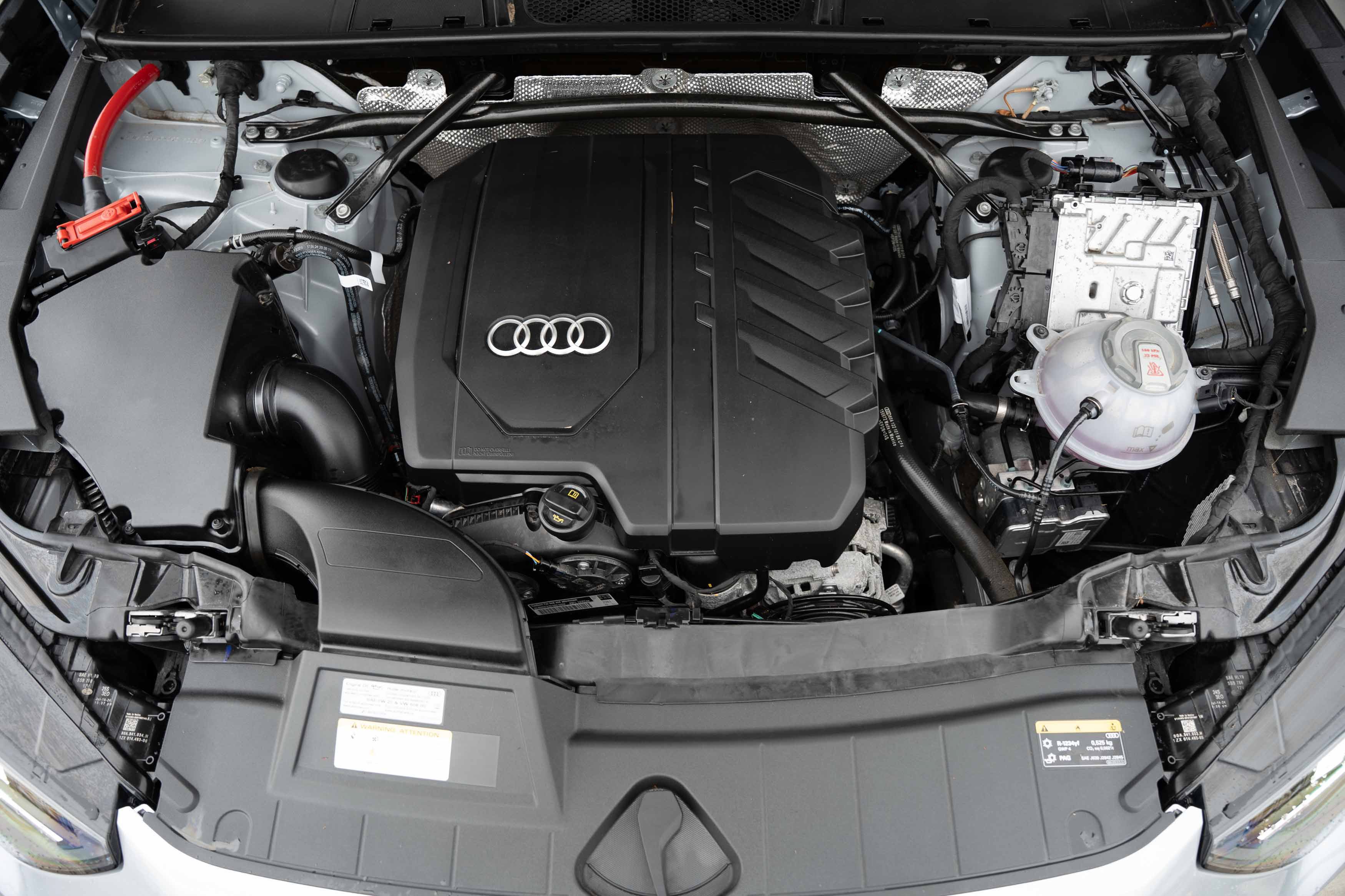 Certified 2024 Audi Q5 2.0T Premium w/ Convenience Package AWD/4WD image 31