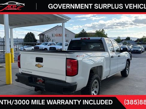 Used 2018 Chevrolet Silverado 1500 W/T w/ Trailering Package AWD/4WD image 8