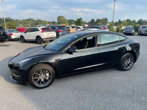 Used 2021 Tesla Model 3 Standard Range Plus RWD image 22