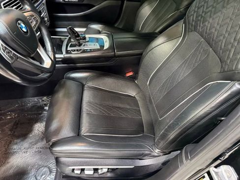 Used 2017 BMW 750i xDrive AWD/4WD image 73