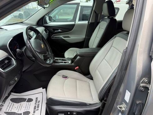 Used 2018 Chevrolet Equinox LT image 7