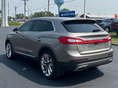 Used 2018 Lincoln MKX Reserve w/ Lincoln MKX Climate Package AWD/4WD image 5