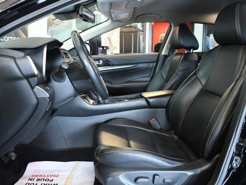 Used 2020 Nissan Maxima 3.5 SV w/ Floor Mat Group FWD image 33