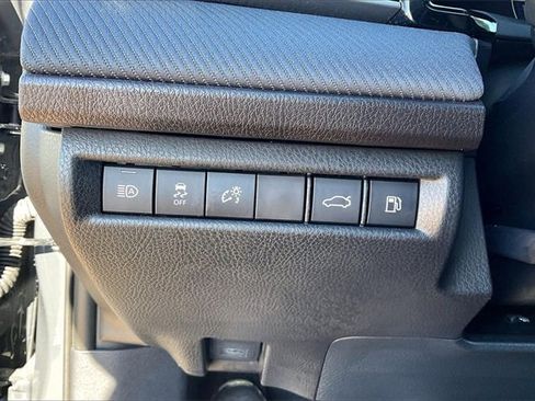 Used 2025 Toyota Camry XSE image 30