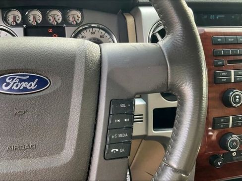 Used 2009 Ford F150 Lariat image 19