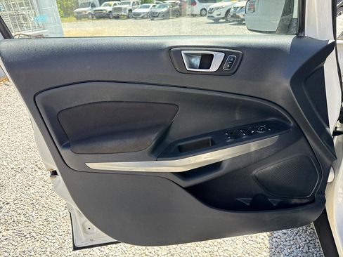 Used 2018 Ford EcoSport SE AWD/4WD image 15