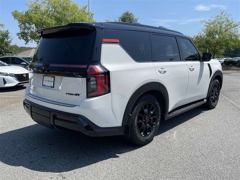 New 2025 Nissan Armada PRO-4X w/ Pro-4X Premium Package image 4