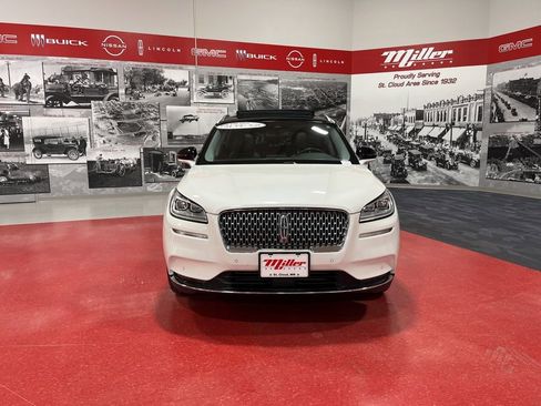 Used 2020 Lincoln Corsair Reserve w/ Equipment Group 201A image 8