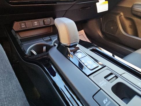 New 2026 Toyota Prius XLE image 39