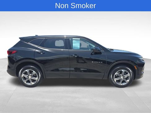 Used 2024 Chevrolet Blazer LT w/ Driver Confidence Package AWD/4WD image 7
