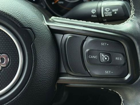 Used 2021 Jeep Gladiator Sport AWD/4WD image 30