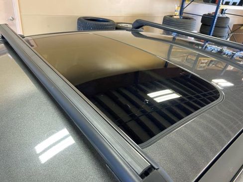 Used 2016 Ford Focus SE image 22