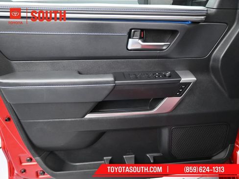 Used 2023 Toyota Sequoia Platinum AWD/4WD image 23