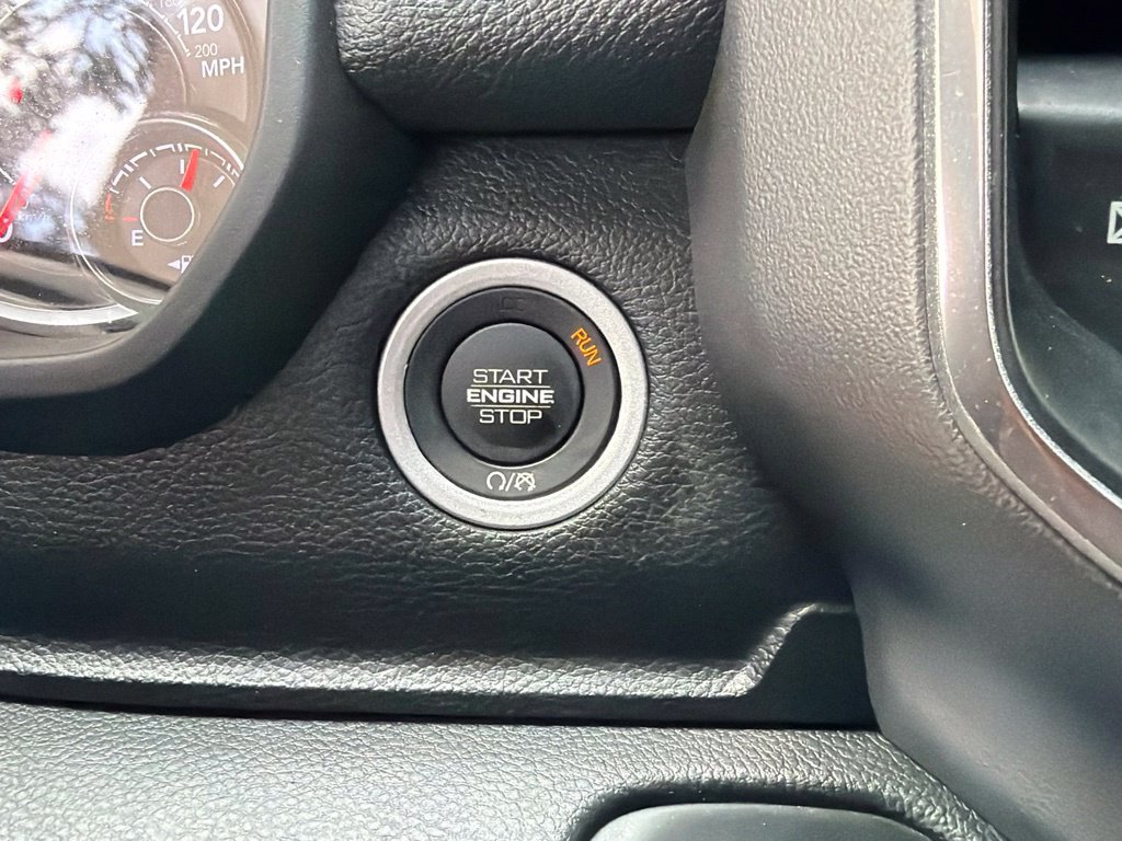 Used 2023 RAM 1500 Laramie AWD/4WD image 50