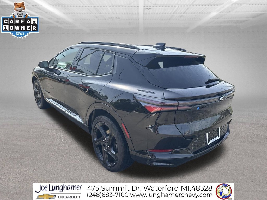 Used 2024 Chevrolet Equinox EV RS FWD image 5
