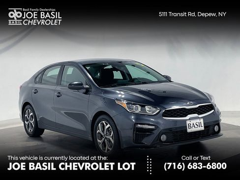 Used 2020 Kia Forte LXS FWD image 1