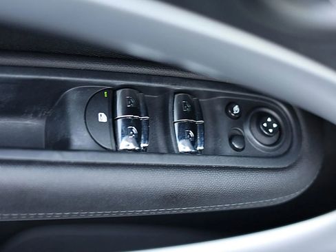 Used 2016 MINI Cooper Countryman S image 9