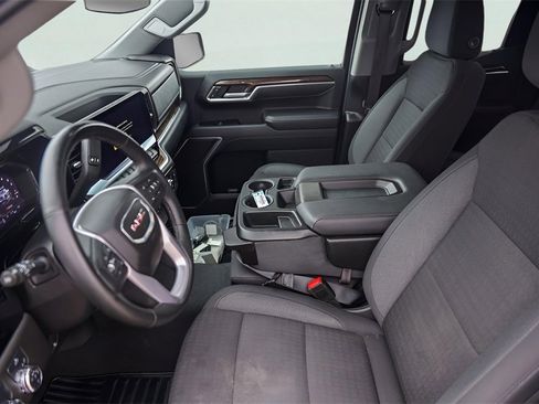 Certified 2024 GMC Sierra 1500 Elevation image 12