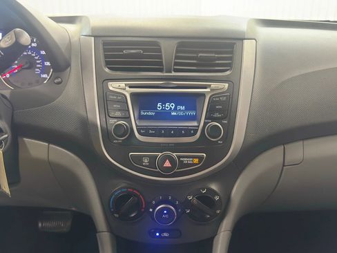 Used 2016 Hyundai Accent SE image 17