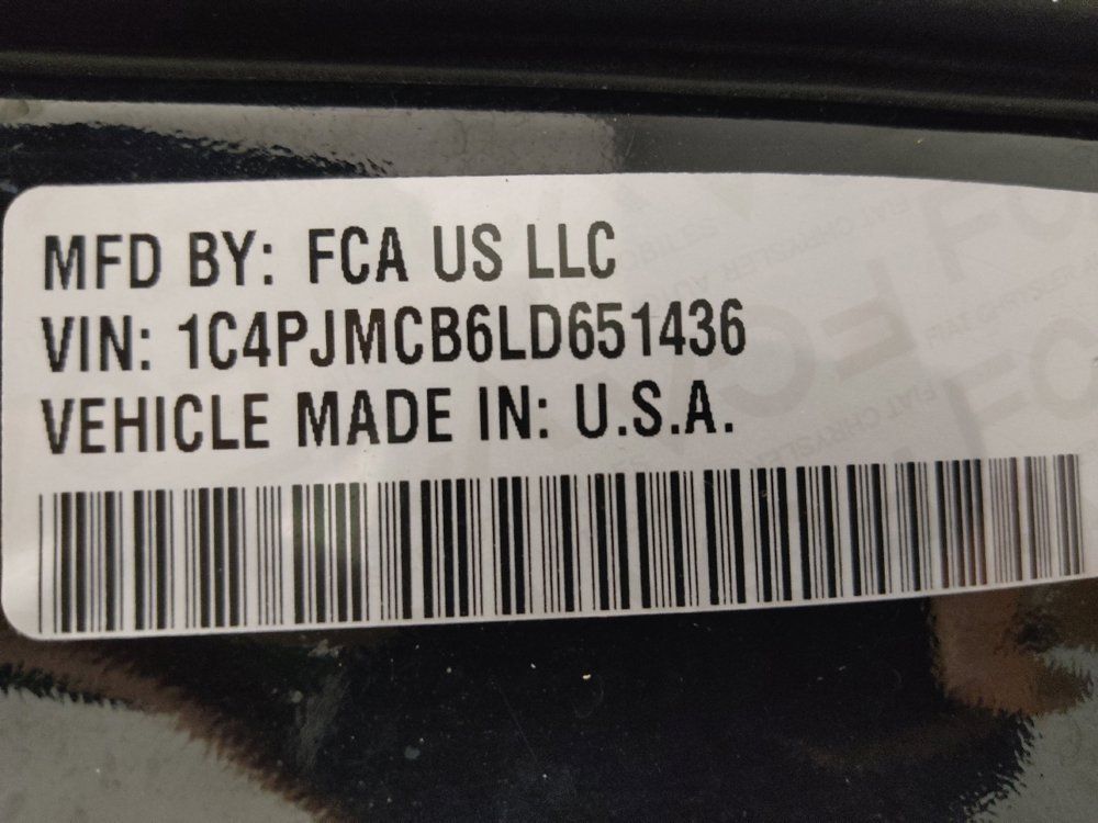 Used 2020 Jeep Cherokee Latitude AWD/4WD image 33