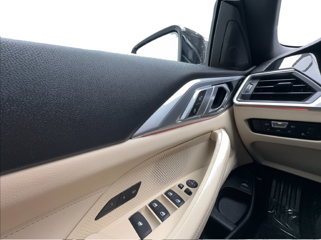 Used 2023 BMW 430i Convertible w/ Convenience Package RWD image 54