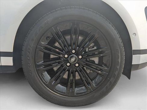 Used 2024 Land Rover Range Rover Evoque S image 25