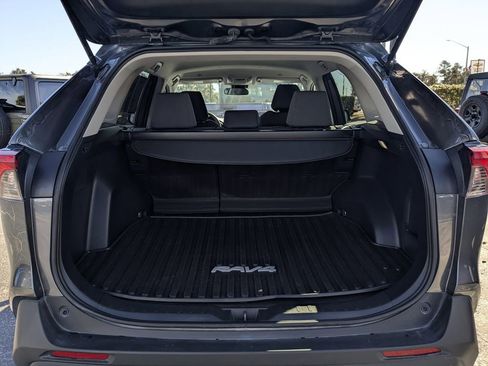 Used 2024 Toyota RAV4 XLE image 13