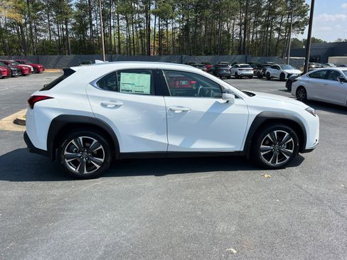 New 2026 Lexus UX 300h FWD image 5