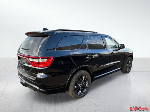 Used 2024 Dodge Durango R/T RWD image 4