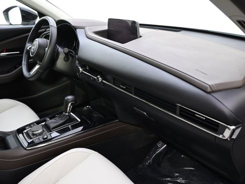 Certified 2025 MAZDA CX-30 2.5 Turbo w/ Premium Package image 15