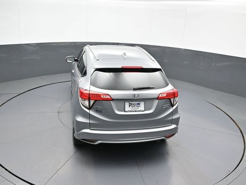 Certified 2019 Honda HR-V Touring image 39
