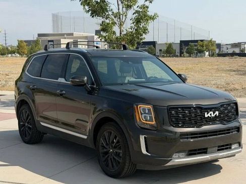 Used 2020 Kia Telluride SX w/ SX Prestige Package AWD/4WD image 3
