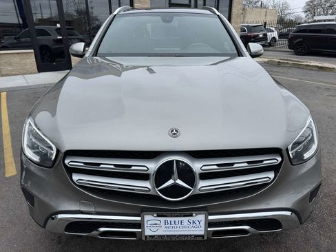 Used 2020 Mercedes-Benz GLC 300 4MATIC w/ Premium Package image 2