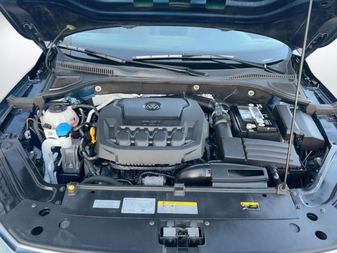 Used 2022 Volkswagen Passat 2.0T SE image 28