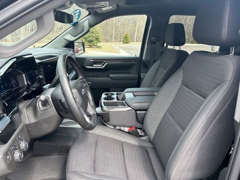 Used 2023 Chevrolet Silverado 1500 RST image 12