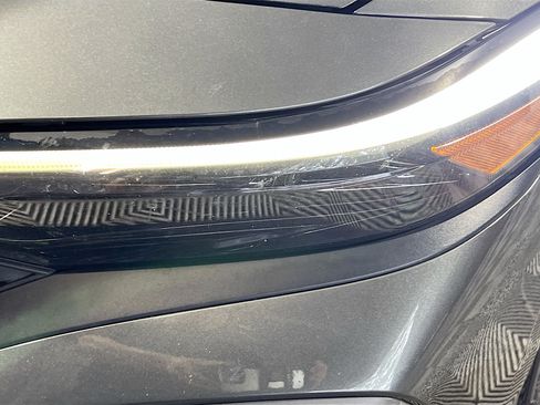 Used 2024 Hyundai Elantra Blue FWD image 12