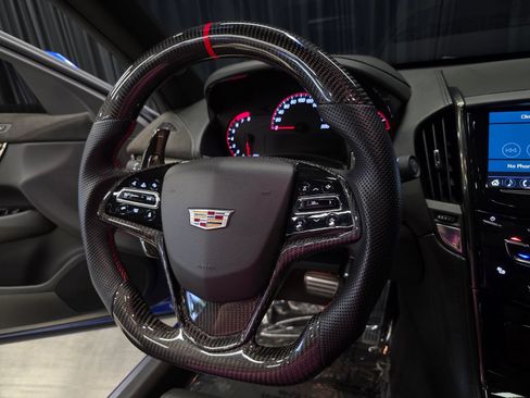 Used 2018 Cadillac ATS V w/ Luxury Package RWD image 5