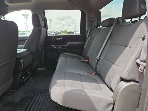 Used 2022 GMC Sierra 2500 SLE w/ Remote Start Package RWD image 16