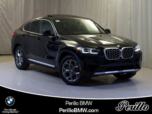 New 2025 BMW X4 xDrive30i w/ Premium Package image 1
