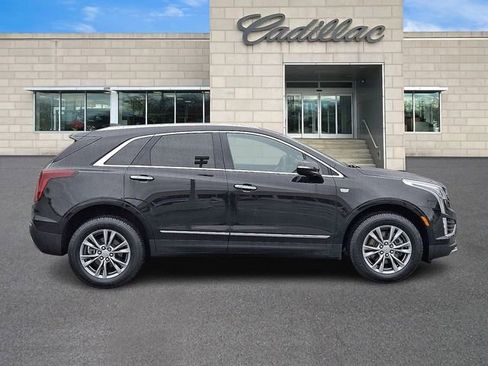 Certified 2022 Cadillac XT5 Premium Luxury image 8