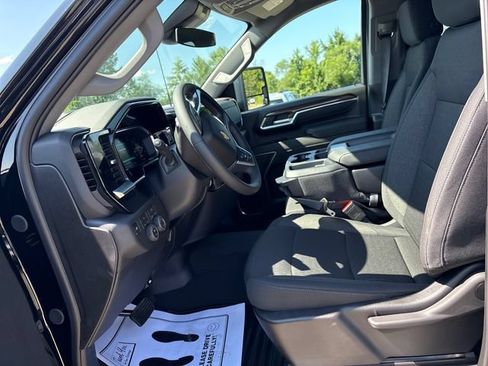 New 2026 Chevrolet Silverado 3500 LT AWD/4WD image 8