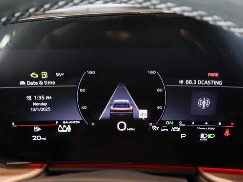 New 2025 Audi Q5 Prestige image 18