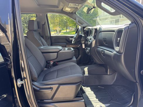 Used 2021 Chevrolet Silverado 2500 LT w/ Gooseneck/5TH Wheel Package AWD/4WD image 16