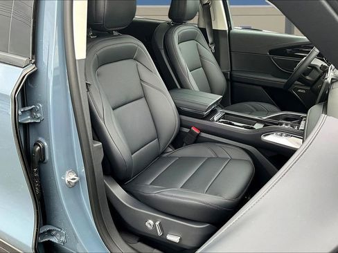 New 2026 Lincoln Nautilus Premier w/ Equipment Group 102A image 11