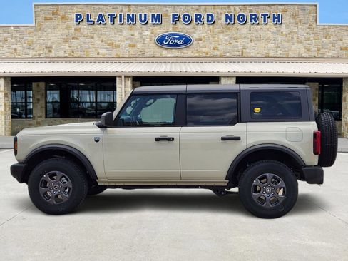 New 2026 Ford Bronco Big Bend AWD/4WD image 3