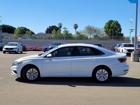 Used 2019 Volkswagen Jetta S image 8