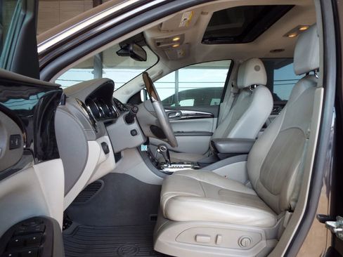 Used 2017 Buick Enclave Premium w/ Experience Buick Package image 19