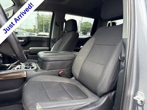 Used 2022 Chevrolet Silverado 1500 LT Trail Boss AWD/4WD image 9