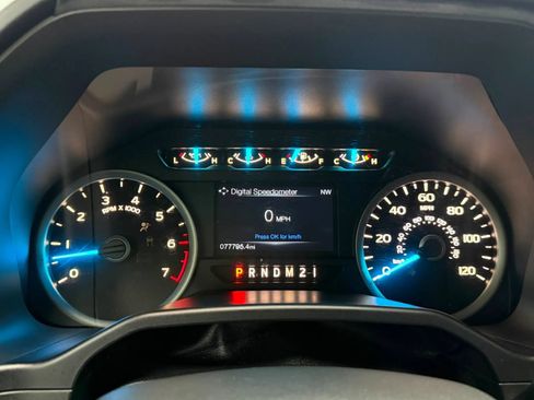 Used 2015 Ford F150 XLT w/ Equipment Group 302A Luxury AWD/4WD image 15
