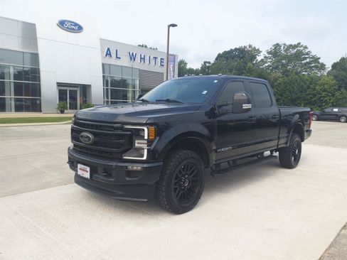 Used 2022 Ford F250 Lariat w/ Black Appearance Package AWD/4WD image 1
